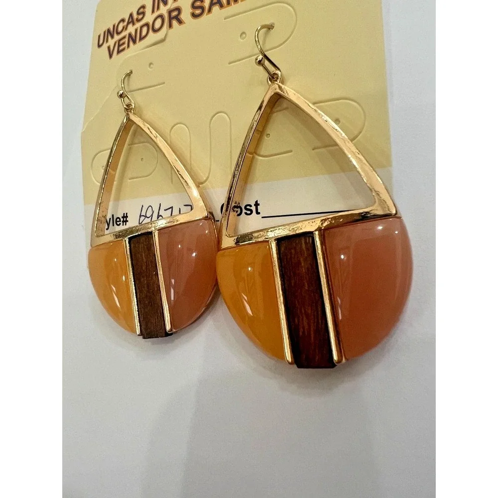 Uncas Int Gold Blush Wine Dangle Earrings Resin Wood Earth Tones Vendor Sample‎